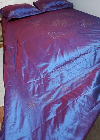 İşlemeli Parlak Mor Yatak Örtüsü - Görsel 12