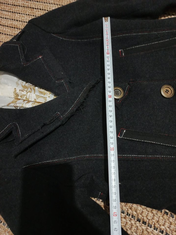 Düğmeli Siyah Kadın Kaban - Görsel 3