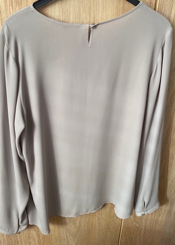 Bej Kadın Uzun Kollu Sade Bluz - Görsel 3