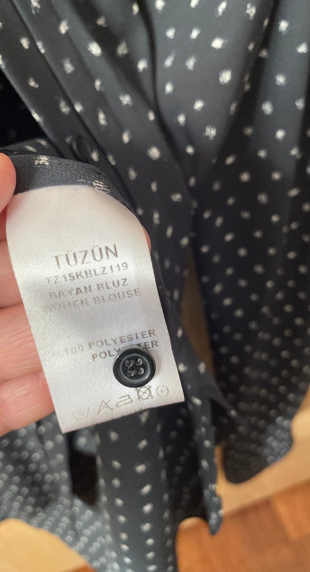 Siyah Midi Uzun Kollu Düğmeli Kadın Gömlek - Görsel 4