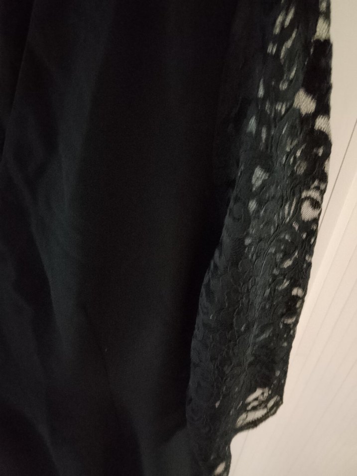 Dantelli Uzun Kollu Siyah Gotik Elbise - Görsel 3