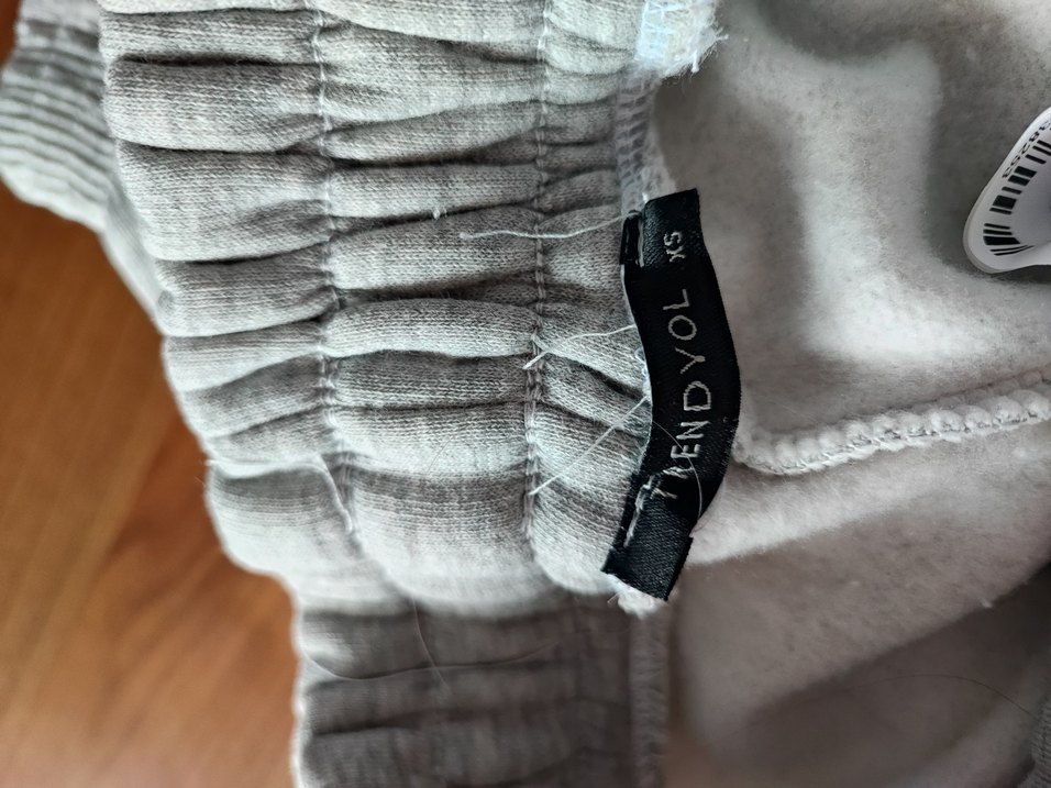 Gri Kısa Kadın Eşofman Altları ikili fiyattır - Görsel 4