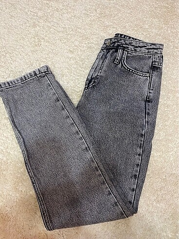 Gri jean