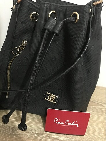 Pierre Cardin büzgülü siyah çanta
