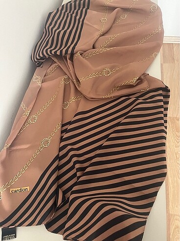 Desenli şal - Görsel 2