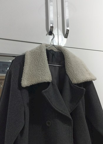 m Beden gri Renk Yün karışımlı koyu gri kaban, peluş yaka