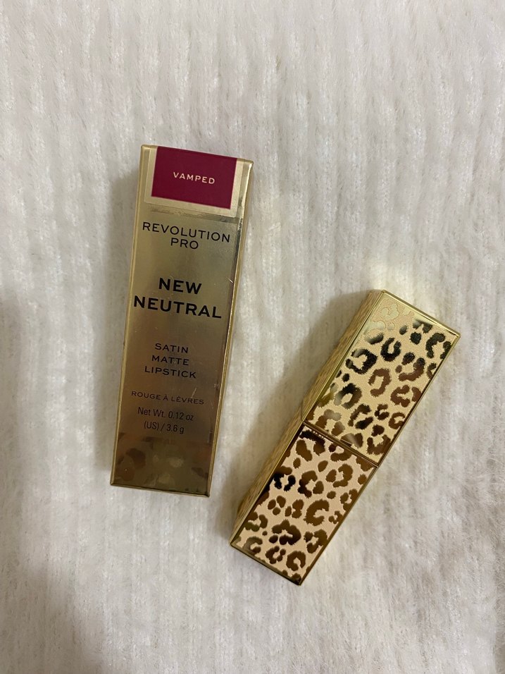 Revolution Pro Vamped ruj - Görsel 2