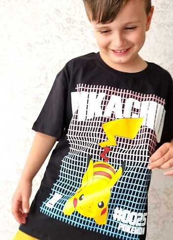 6 Yaş Beden yepyeni orijinal zara tshirt, pikachu design 6 yaş