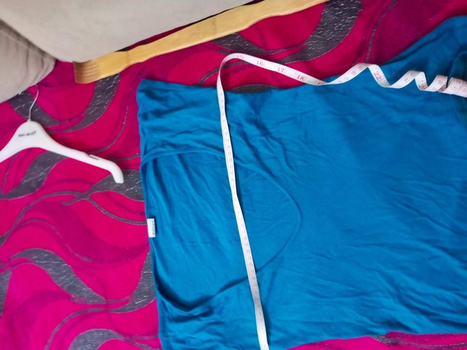 Kadın daissy  Yeşil V Yaka Tişört - Görsel 5