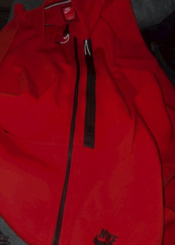 NİKE tech fleece OG kırmızî