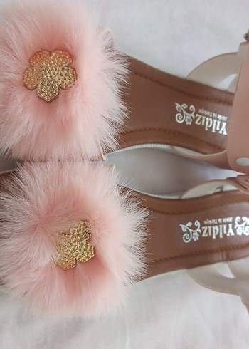 Pembe Tüylü Kız Çocuk Sandalet - Görsel 8