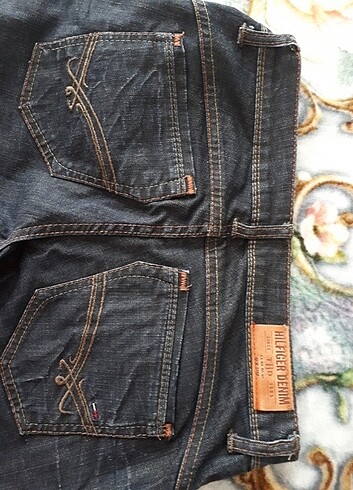 31 Beden Tommy hilfiger orjinal pantalon