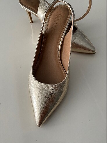 Abiye Altın Stiletto