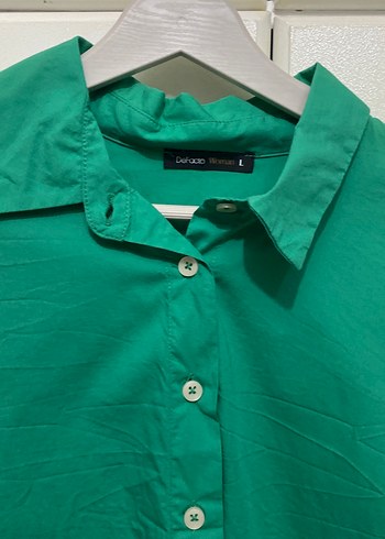 Düğmeli Yeşil Gömlek - Görsel 4