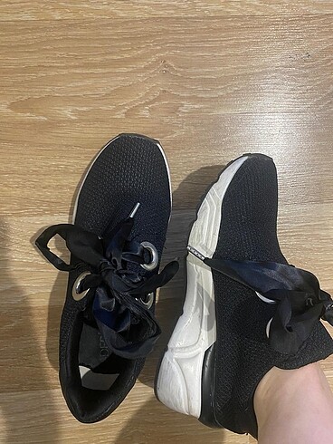 37 Beden siyah Renk Spor ayakkabı