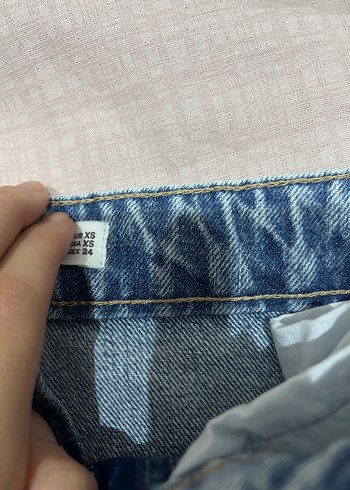 xs Beden mavi Renk Pull and Bear Denim Uzun Etek Yırtmaçlı