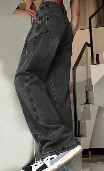 Bershka Yıldızlı pantalon