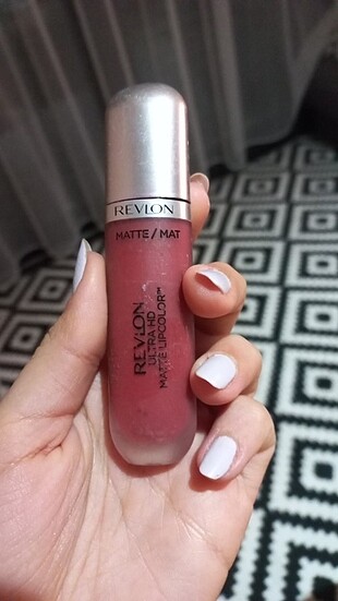 Revlon mat ruj