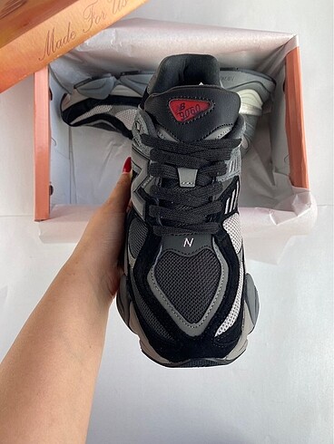 New Balance NEW BALANCE