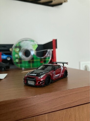 Mini gt r35