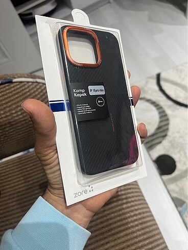 15 pro Max zore marka kılıf
