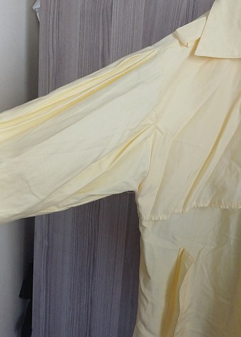 Sarı Keten Düğmeli Kadın Gömlek - Görsel 2