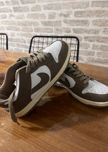 Nike Kadın Kahverengi Spor Ayakkabı