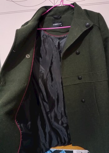 Haki Renkli Düğmeli Kadın Kaban - Görsel 2