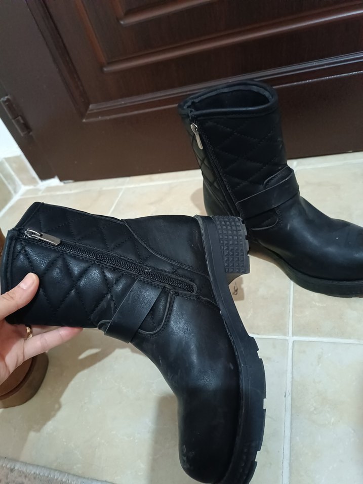 Siyah Deri Tokalı Biker Kadın Bot - Görsel 4