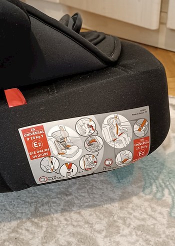 Kırmızı ve siyah  Çocuk Oto Koltuğu 2 adet - Görsel 4