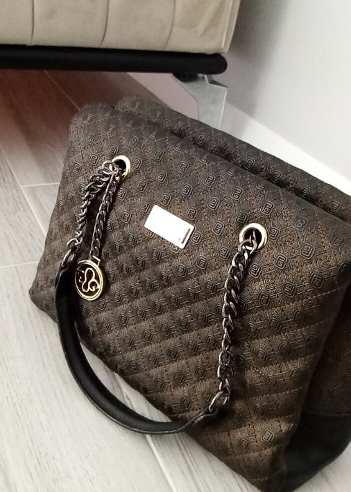 El çantası - Görsel 2