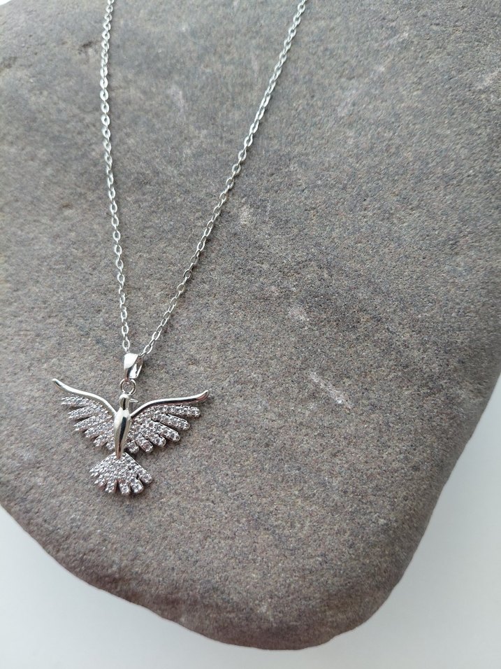 Gri Alka Kuş Figürlü Kadın Kolye - Görsel 3