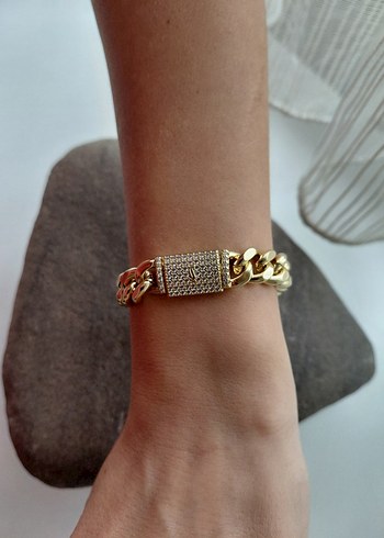 Zincir Detaylı Parlak Altın Gurmet Bileklik - Görsel 6