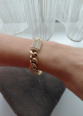 Zincir Detaylı Parlak Altın Gurmet Bileklik - Görsel 7