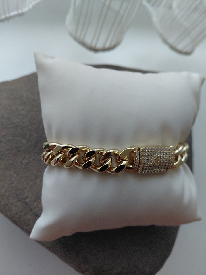 Zincir Detaylı Parlak Altın Gurmet Bileklik - Görsel 2