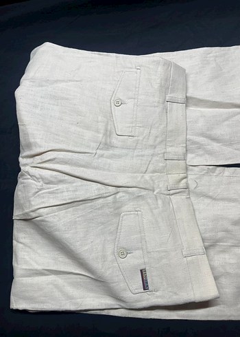 Düğmeli Beyaz Keten Kadın Pantolon - Görsel 4