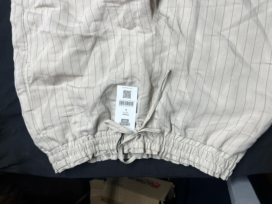 Kadın Gri Çizgili Keten Pilili Kumaş Pantolon - Görsel 2