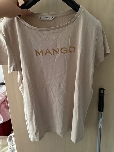 m Beden Mango tshirt
