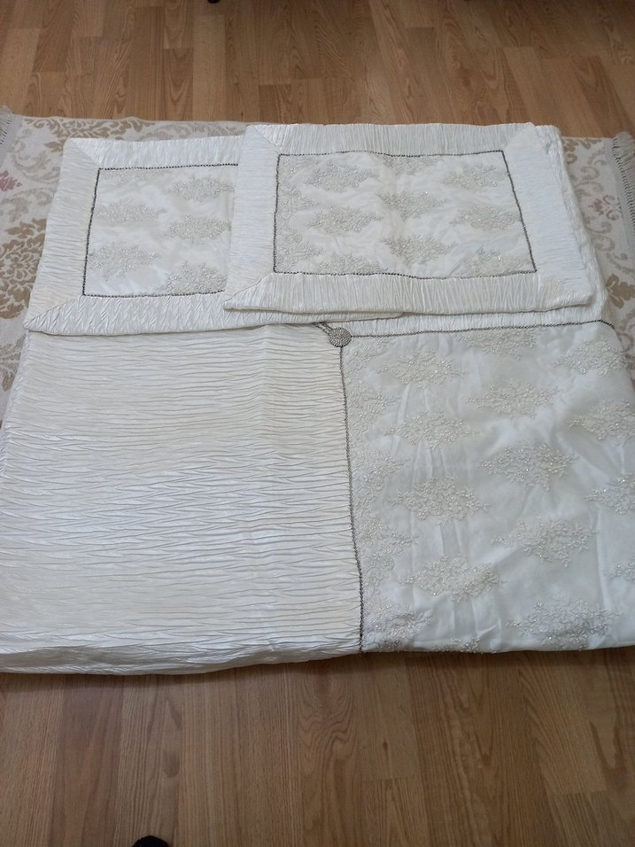 Beyaz Düz Yatak Örtüsü - Görsel 4