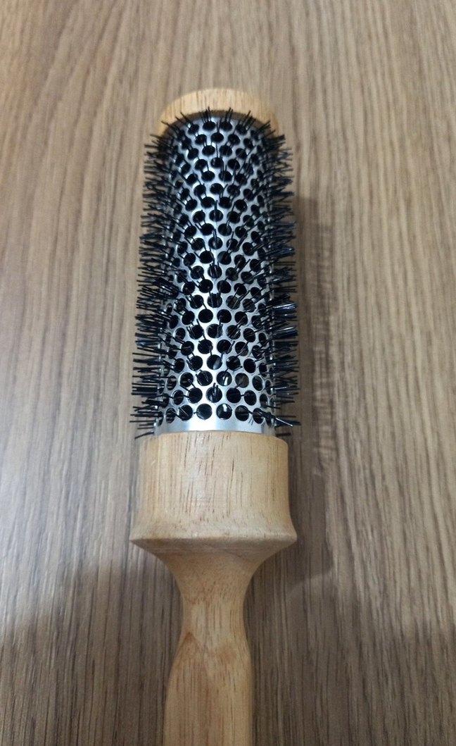 Ahşap Saplı Yuvarlak Saç Fırçası - Görsel 3