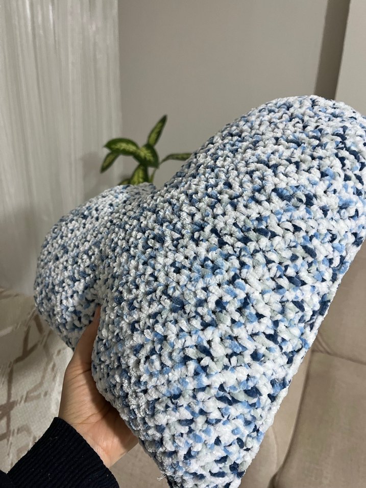 Kalpli örgü yastık - Görsel 3