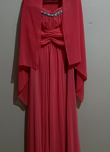 UZUN PEMBE ELBİSE - Görsel 8