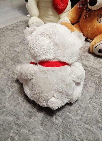 Oyuncak ayı ve yastık - Görsel 3