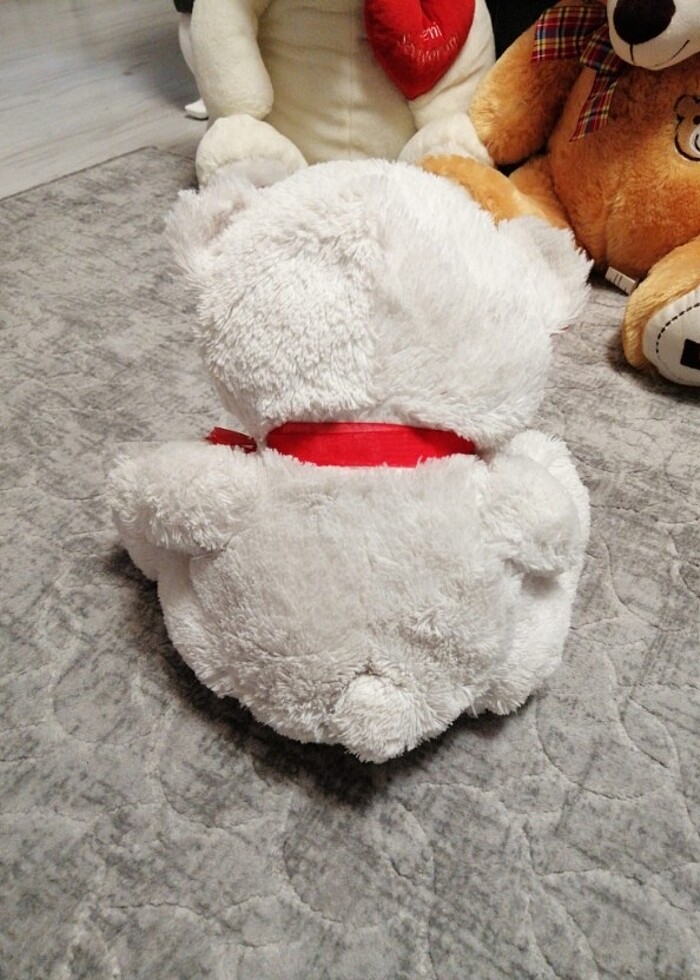 Oyuncak ayı ve yastık - Görsel 3