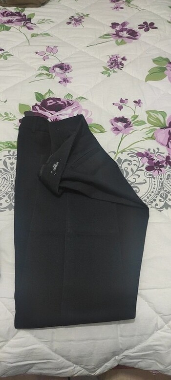xl Beden çeşitli Renk Dış kıyafet, pantolon tunik sweatshirt vb. Açıklamayı okuyunuz.