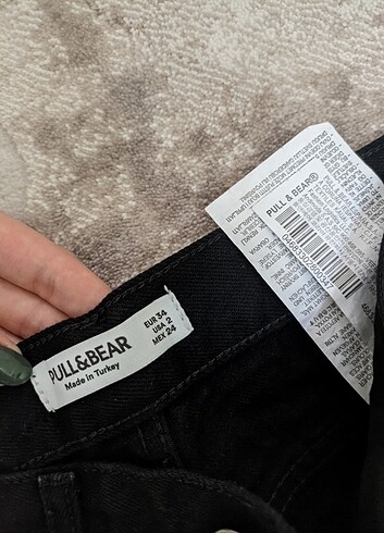 34 Beden siyah Renk Pull&Bear yüksek bel straight fit jean