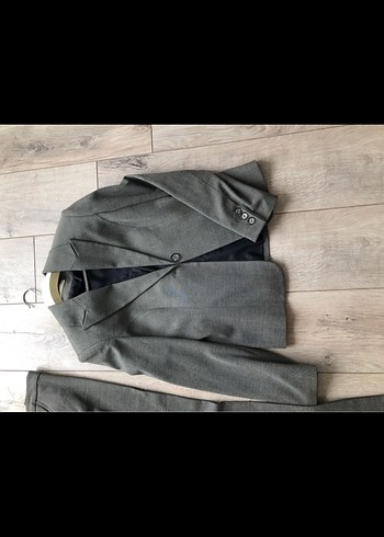 Kadın takım elbise - Görsel 3