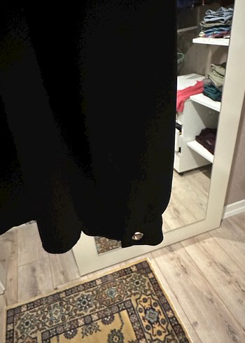 Siyah Deri Kadın Gömlek, Yaka Taşlı, Uzun Kollu - Görsel 3