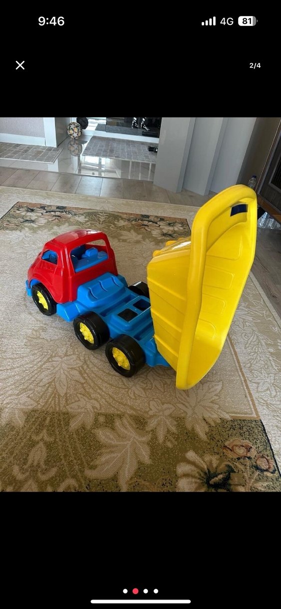 Renkli Büyük Oyuncak Kamyon - Görsel 3