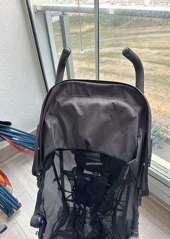 Siyah Maclaren Bebek Arabası - Görsel 2